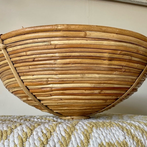 Large vintage coiled bamboo basket/Bowl. Handmade coiled basket. 16x6” - Picture 2 of 4